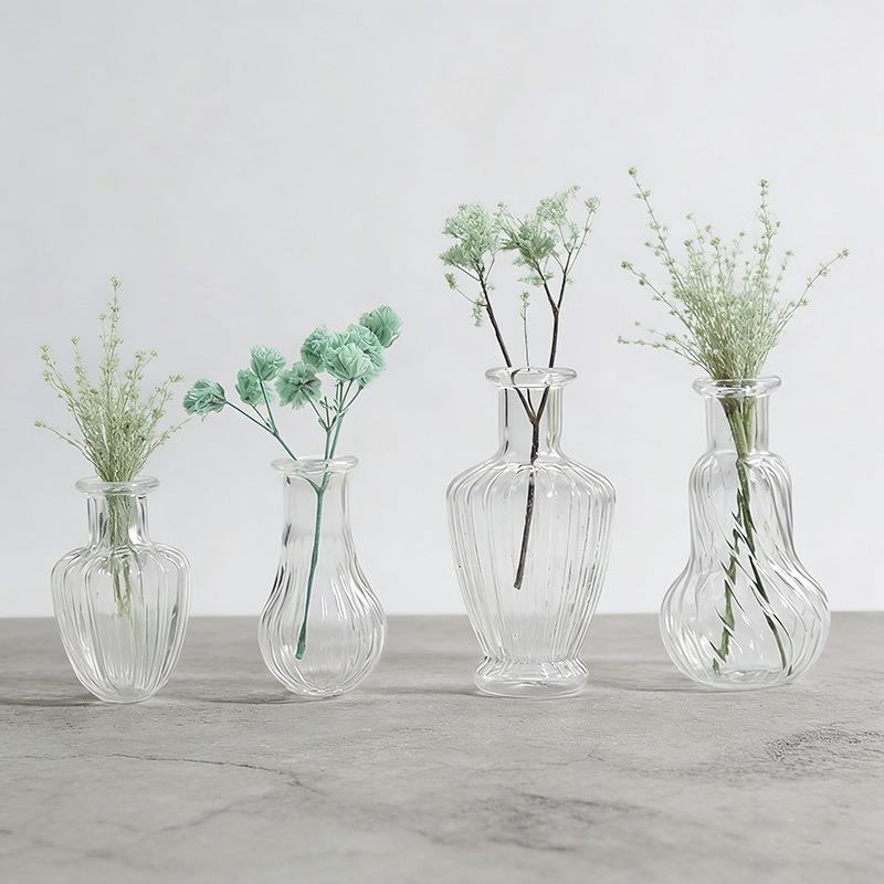{ # } 1個入り ミニチュアガラス花瓶 デコレーション  - Vase Decor のレビューと価格