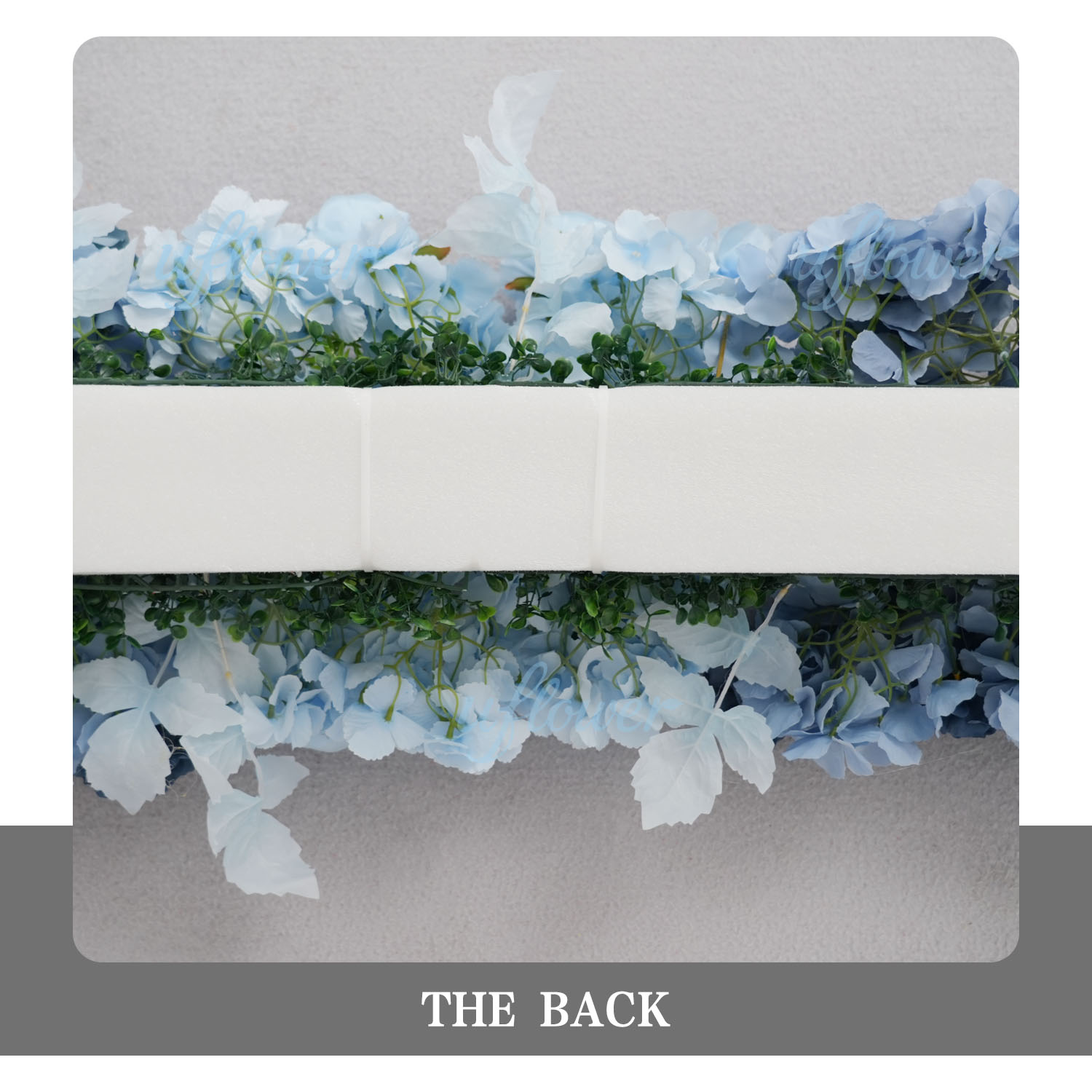 青いバラの造花を使った装飾。DIYで作れるウェディングの背景 - Table Runner のレビューと価格